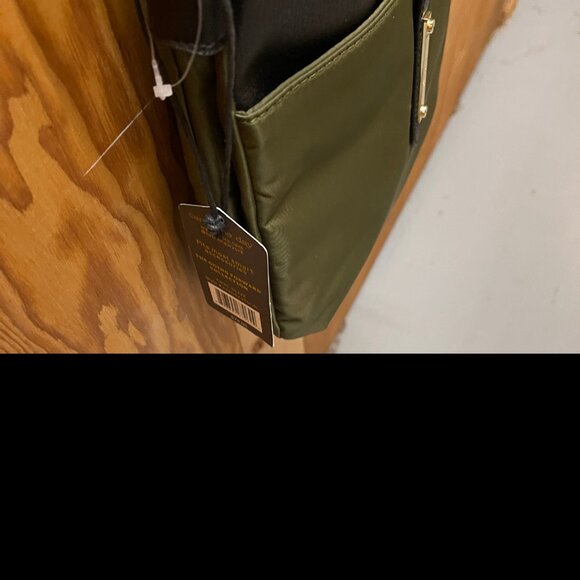 New Tutilo Crossbody Triple Entry Army Olive Green Black - Picture 7 of 7